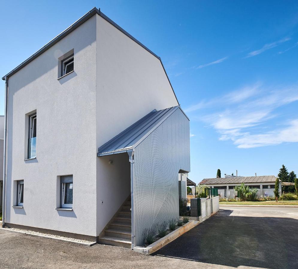 Ferienwohnung Sommer Novigrad Istria Esterno foto