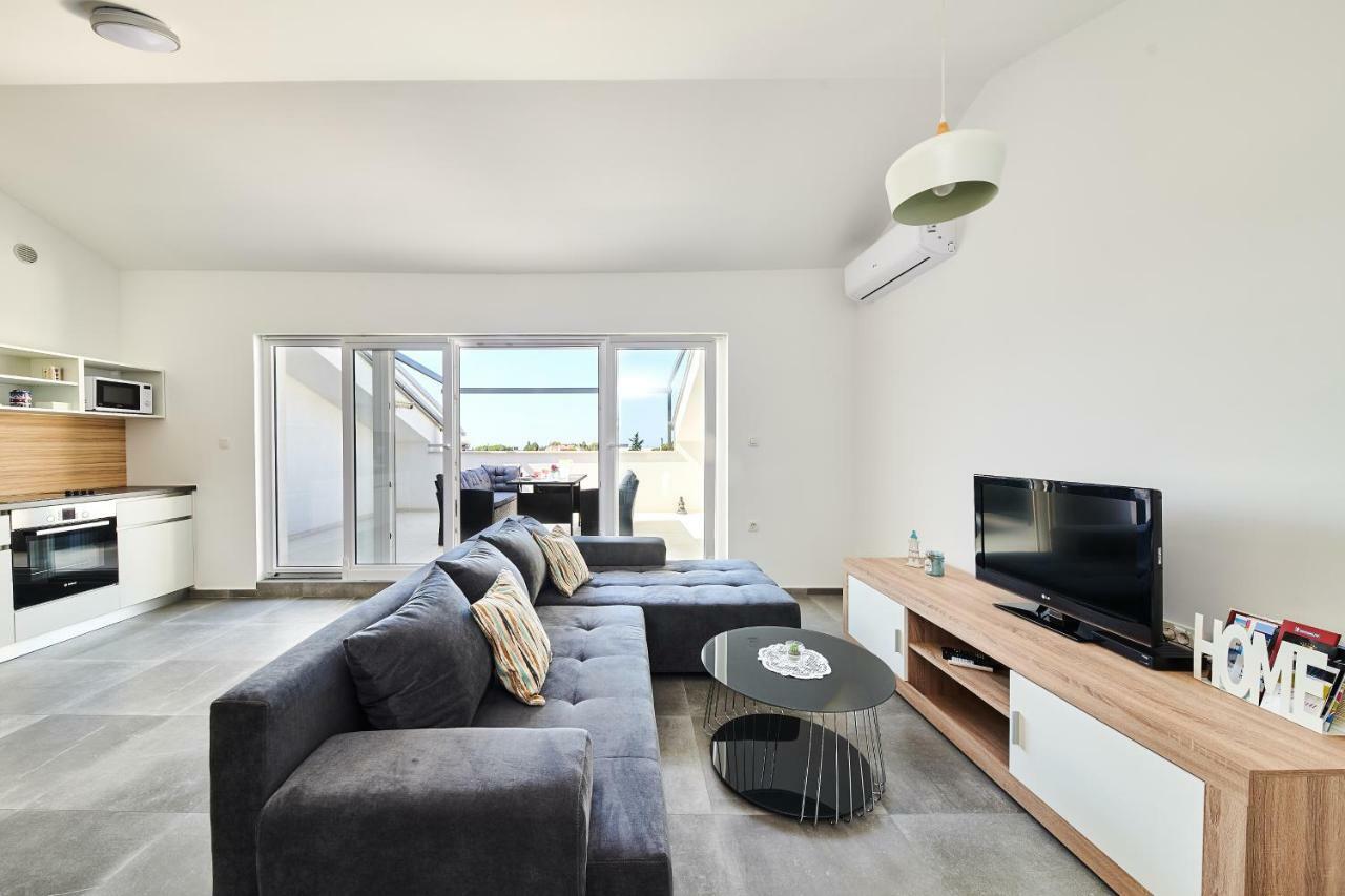 Ferienwohnung Sommer Novigrad Istria Esterno foto