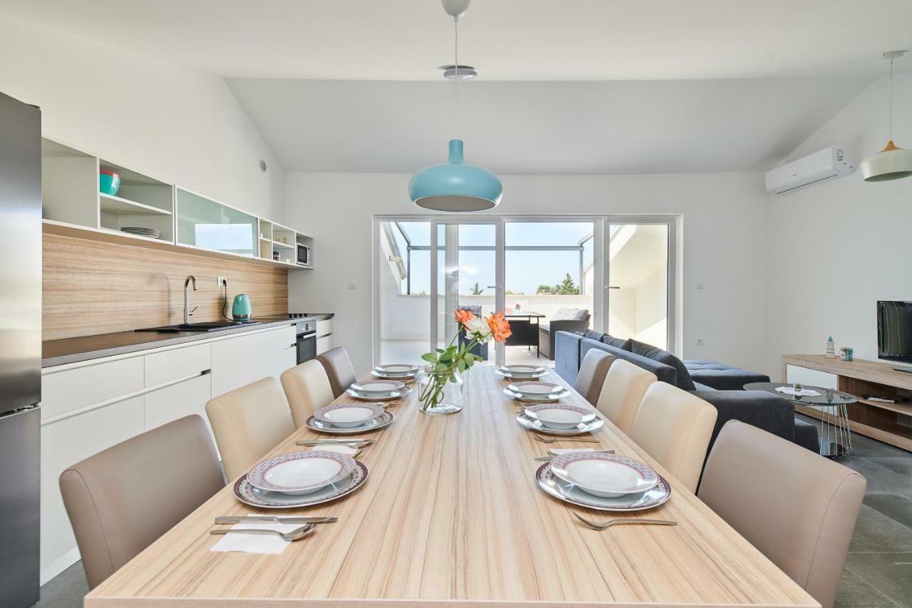 Ferienwohnung Sommer Novigrad Istria Esterno foto