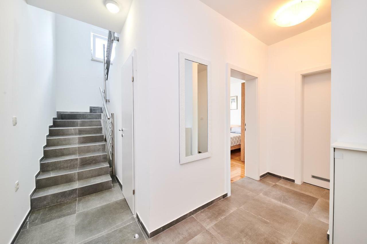 Ferienwohnung Sommer Novigrad Istria Esterno foto