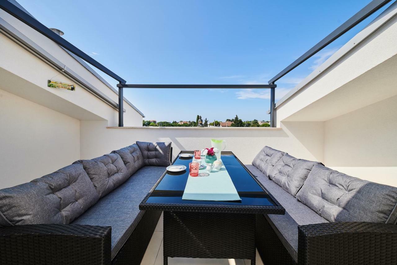 Ferienwohnung Sommer Novigrad Istria Esterno foto