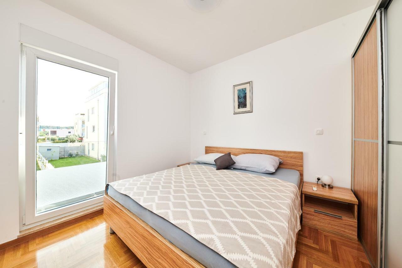 Ferienwohnung Sommer Novigrad Istria Esterno foto