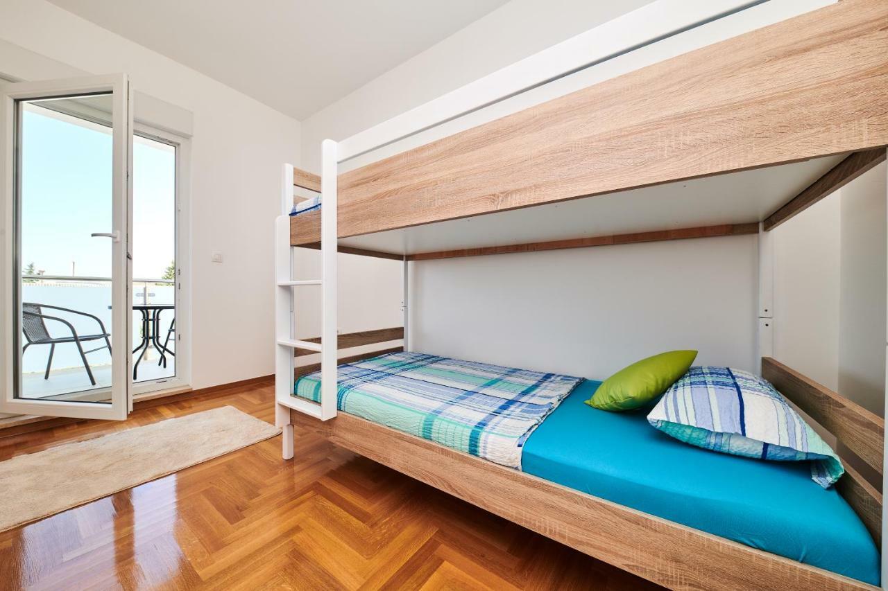 Ferienwohnung Sommer Novigrad Istria Esterno foto